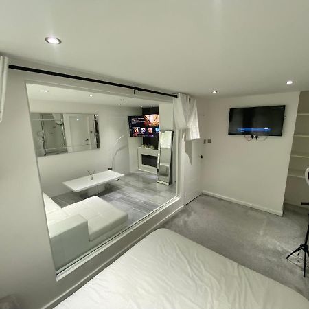 Luxurious High Spec 1 Bedroom Apartment In London Eltham Exterior foto
